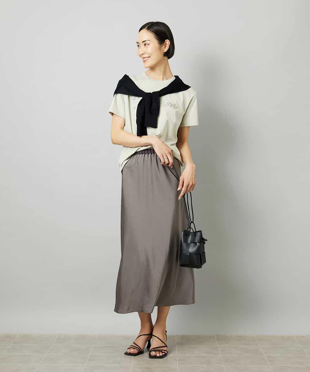 FMKHD04160 MICHEL KLEIN(ミッシェルクラン) メタリックチェーンテープ刺繍ロゴＴシャツ ライトグレー