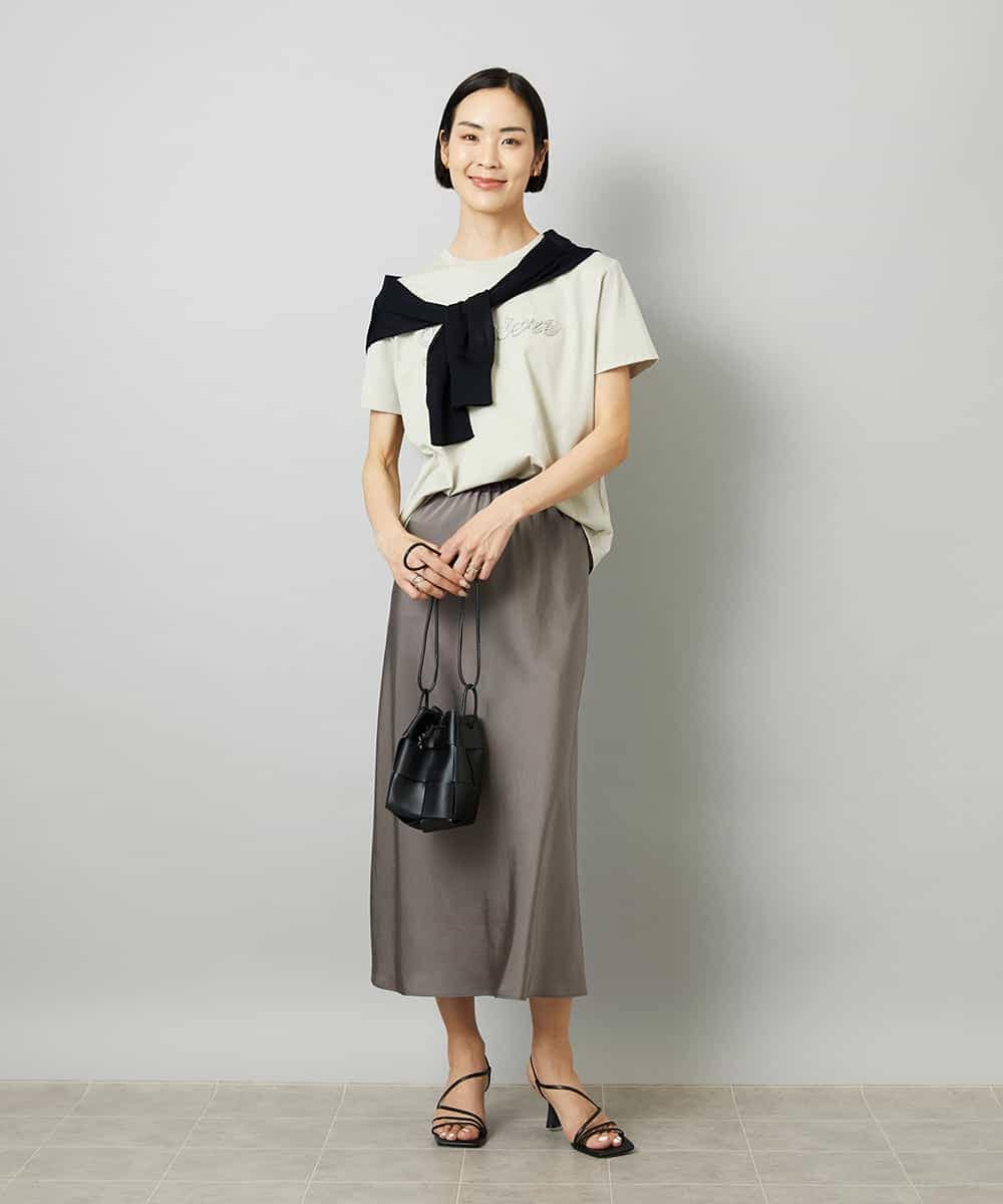 FMKHD04160 MICHEL KLEIN(ミッシェルクラン) メタリックチェーンテープ刺繍ロゴＴシャツ ライトグレー