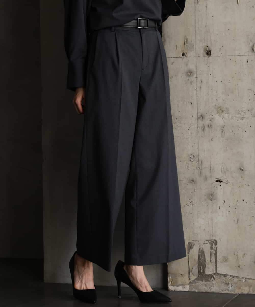 FMLAG21260 MICHEL KLEIN(ミッシェルクラン) [セットアップ対応]ラメストライプワイドパンツ ネイビー