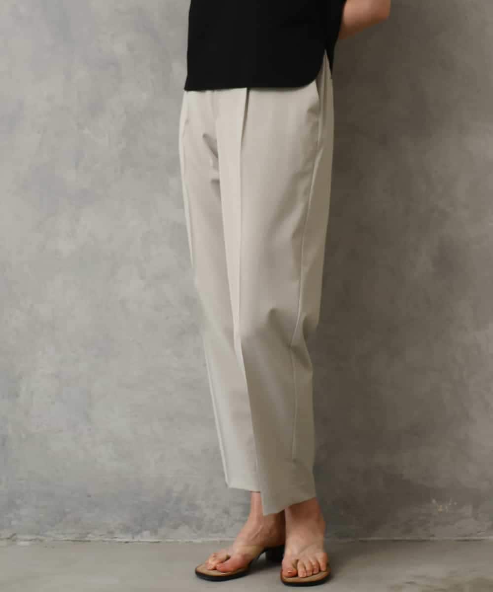 FMLGD06220 MICHEL KLEIN(ミッシェルクラン) [リラックスボトム]テーパードパンツ ベージュ