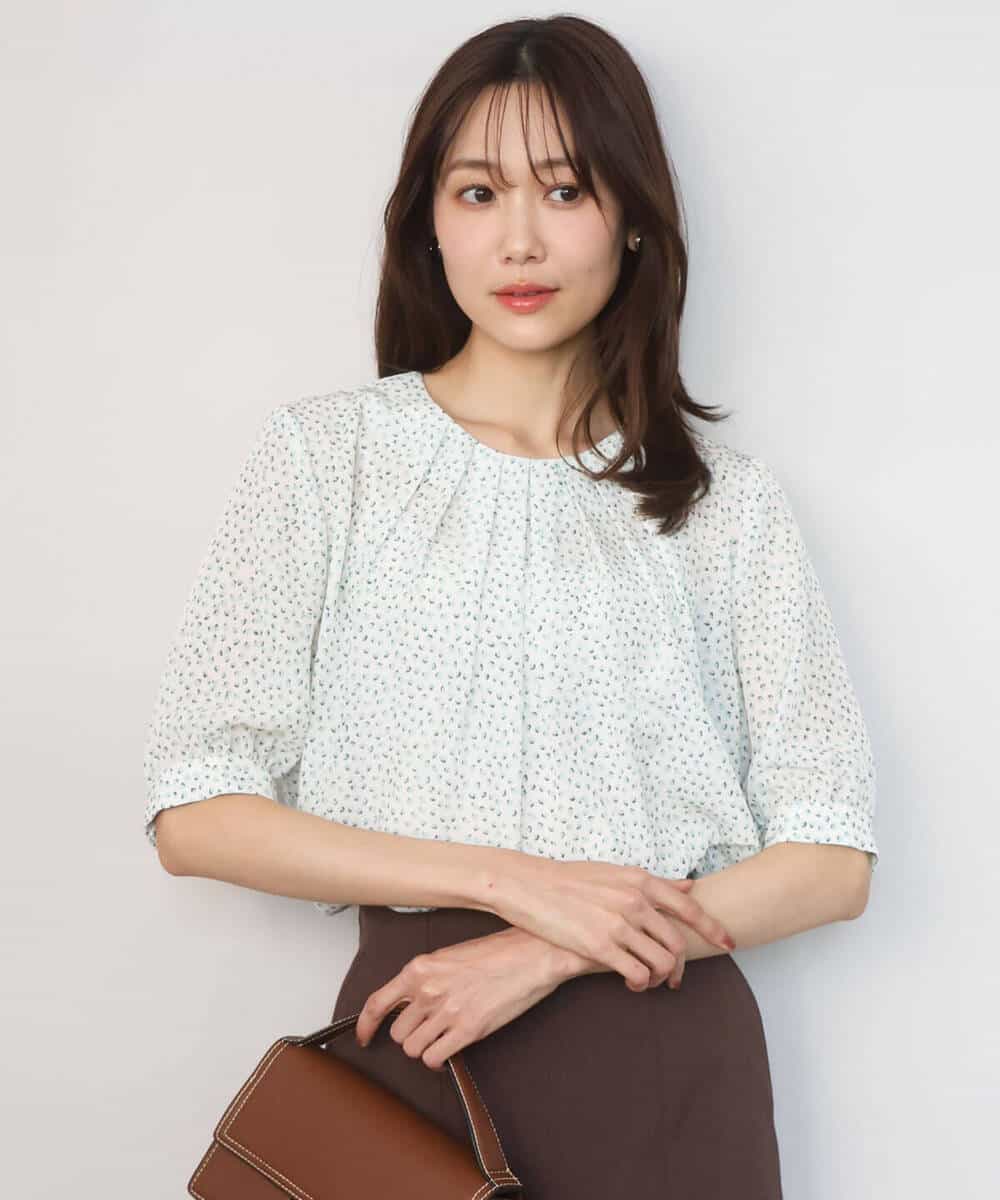 FOBGD42150 MK MICHEL KLEIN(MK ミッシェルクラン) [UVカット/接触冷感/洗える]フラワーモチーフプリントブラウス アイボリー