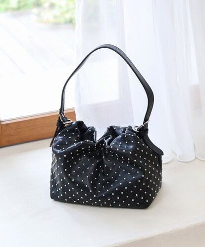 FR5GD05090 MK MICHEL KLEIN スタッズデザイン巾着風2wayバッグ
