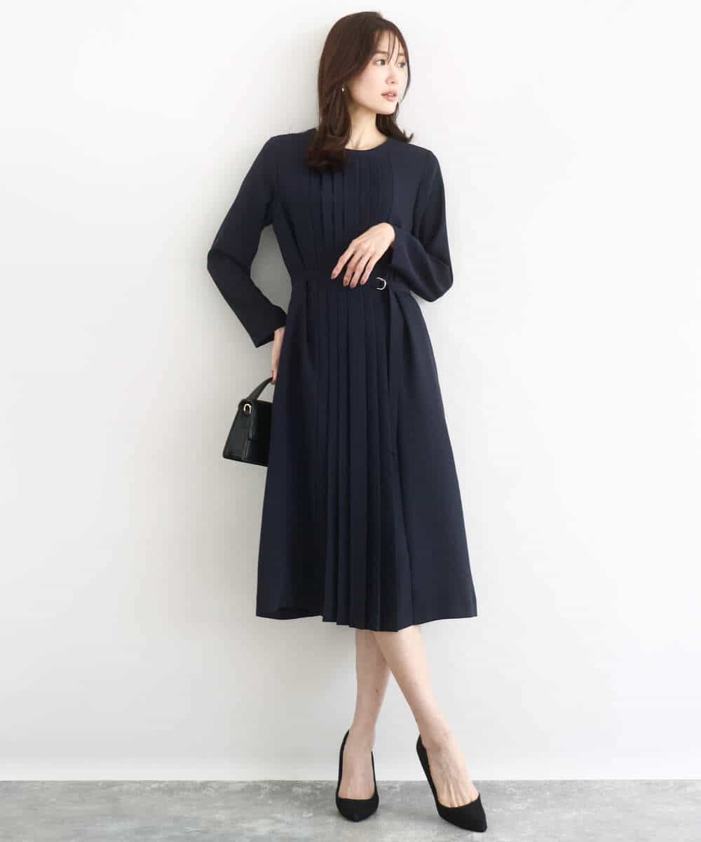 FUEDD03230 MK MICHEL KLEIN(MK ミッシェルクラン) [洗える]サテンジョーゼット プリーツワンピース ライトグレー
