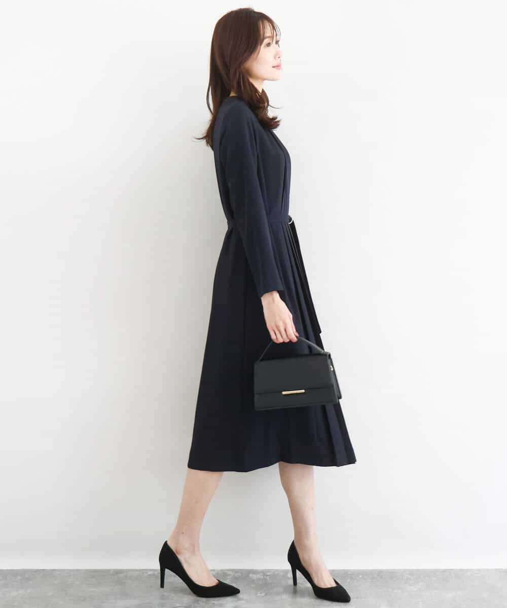 FUEDD03230 MK MICHEL KLEIN(MK ミッシェルクラン) [洗える]サテンジョーゼット プリーツワンピース ライトグレー