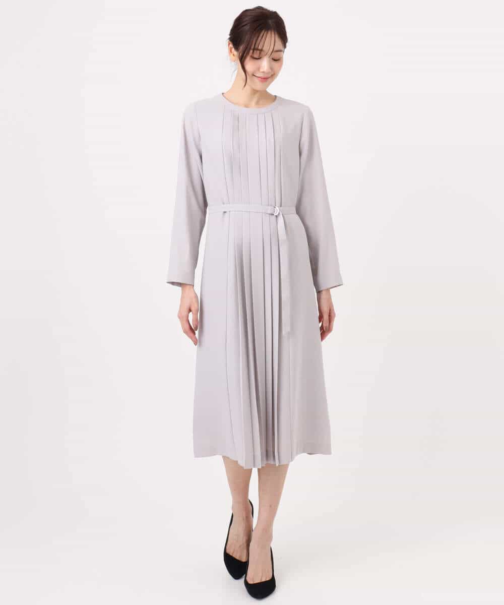 FUEDD03230 MK MICHEL KLEIN(MK ミッシェルクラン) [洗える]サテンジョーゼット プリーツワンピース ライトグレー