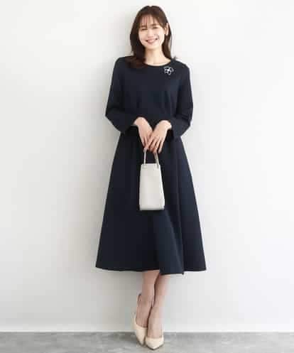 FUPFD01230 MK MICHEL KLEIN [洗える]スムースダンボール タックワンピース