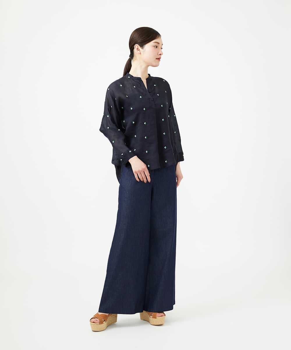 GBBGE41300 Sybilla(シビラ) ダイヤ刺繍リネンブラウス ダークネイビー