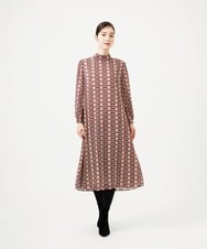 GBECD01700 Sybilla(シビラ) ジオメトリックオパールハイネックドレス レッド系