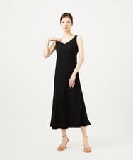 GBEJA04800 Sybilla(シビラ) Vネックロングドレス ブラック