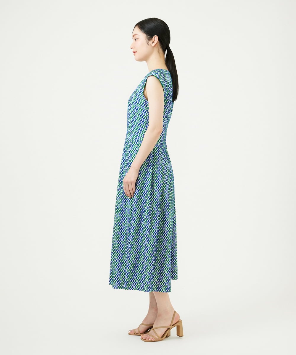 GBEYD05100 Sybilla(シビラ) スクエアドット刺繍ドレス ブルー系