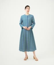 GBEYD05100 Sybilla(シビラ) スクエアドット刺繍ドレス ブルー系