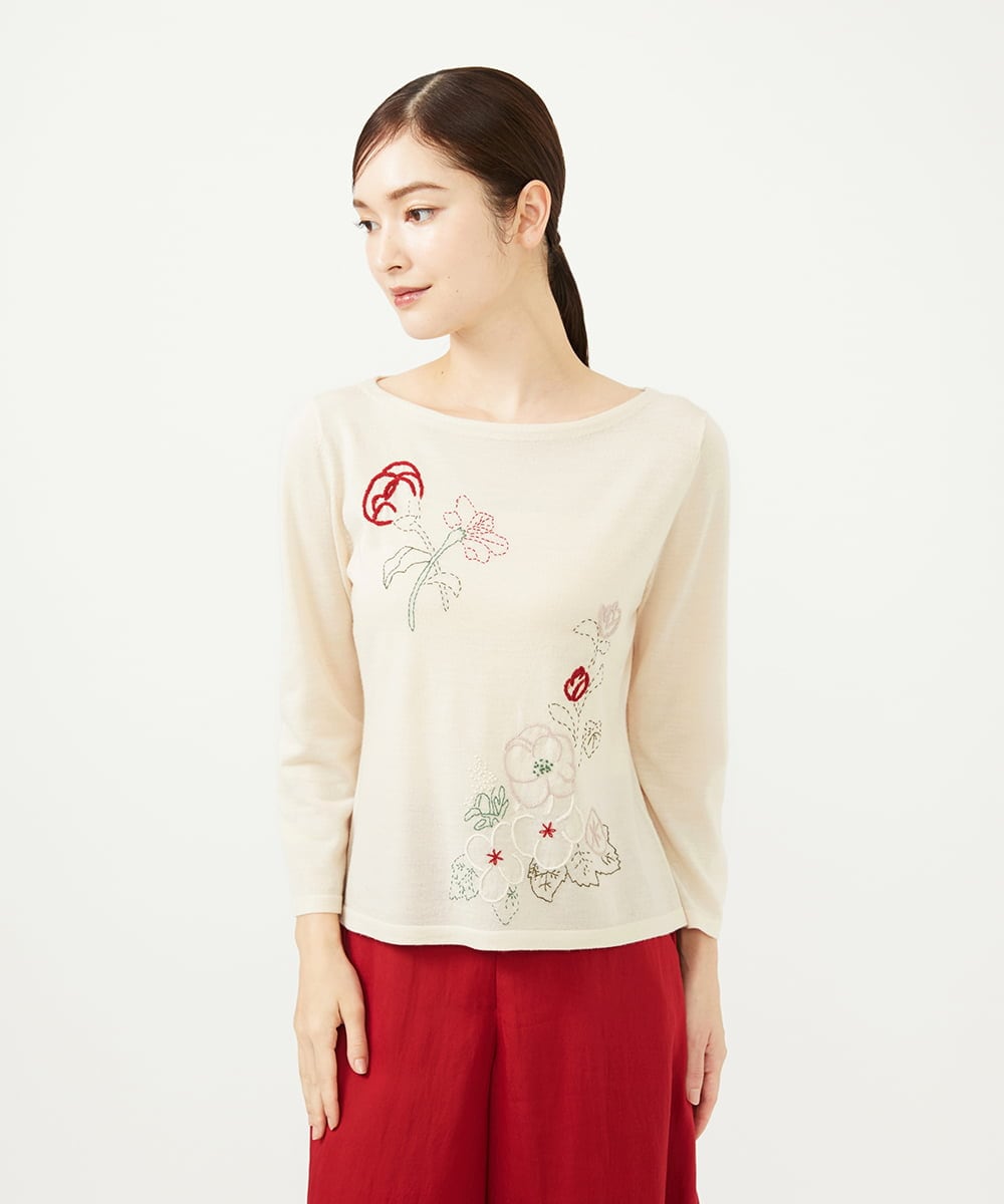 GBFAD34500 Sybilla(シビラ) ステッチフラワー刺繍プルオーバー アイボリー