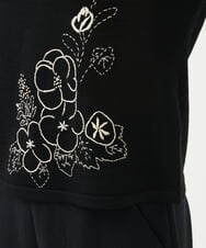GBFAD34500 Sybilla(シビラ) ステッチフラワー刺繍プルオーバー ブラック