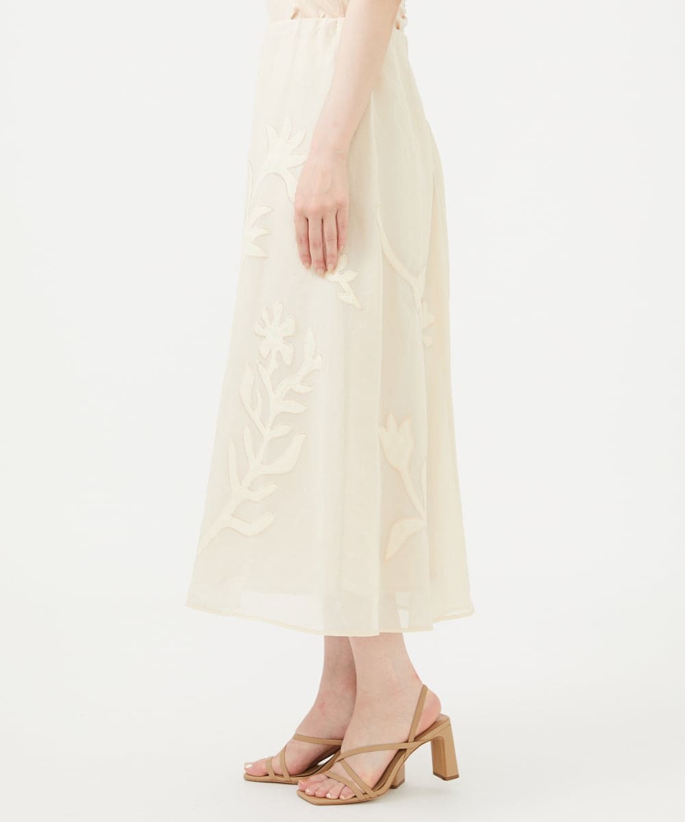 GBHHD03630 Sybilla(シビラ) アップリケシアースカート ベージュ