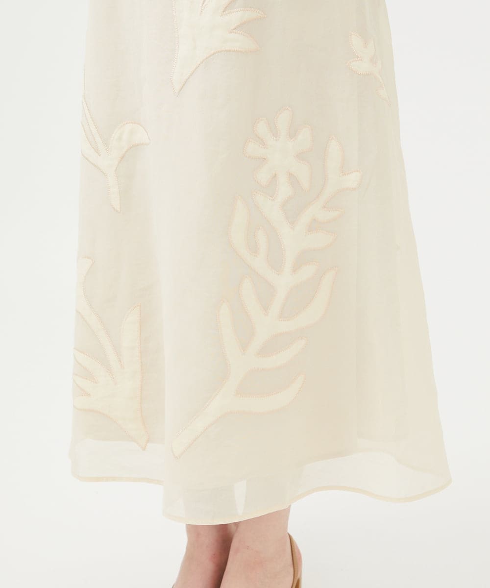 GBHHD03630 Sybilla(シビラ) アップリケシアースカート ベージュ