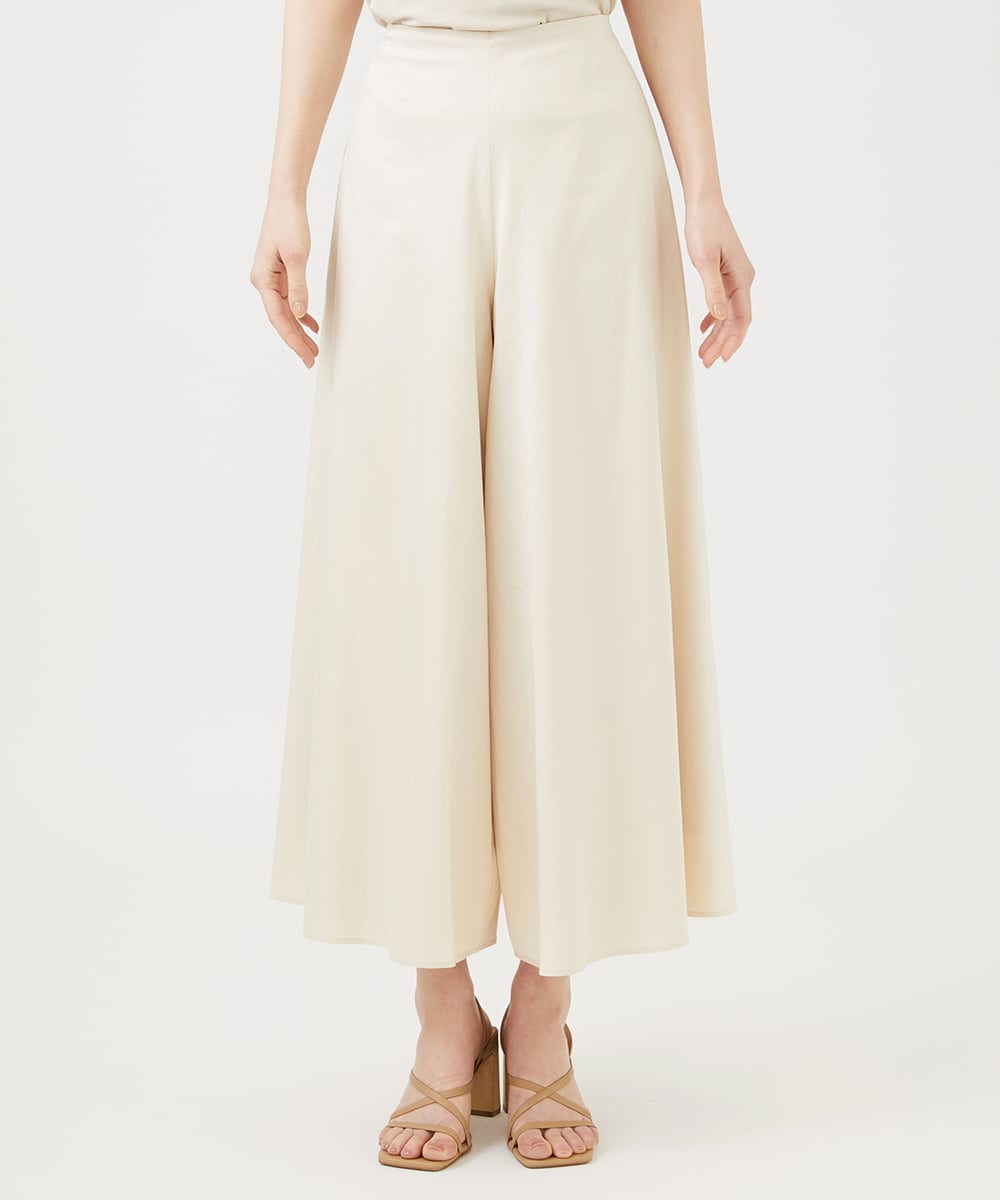 GBLEE32270 Sybilla(シビラ) フレアクロップドパンツ ライトベージュ