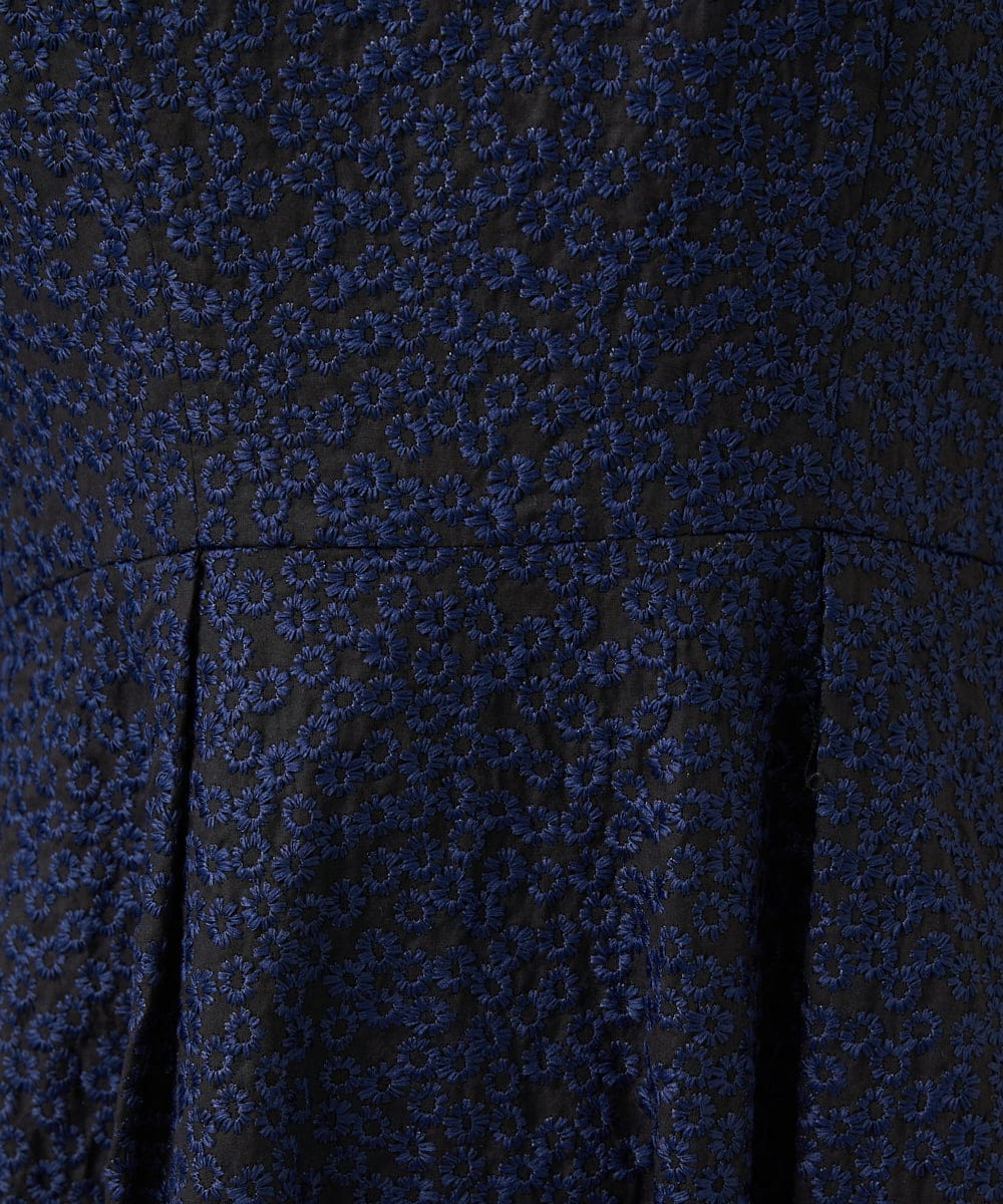 GDEGD84630 Sybilla(シビラ) フラワー総刺繍ドレス ネイビー