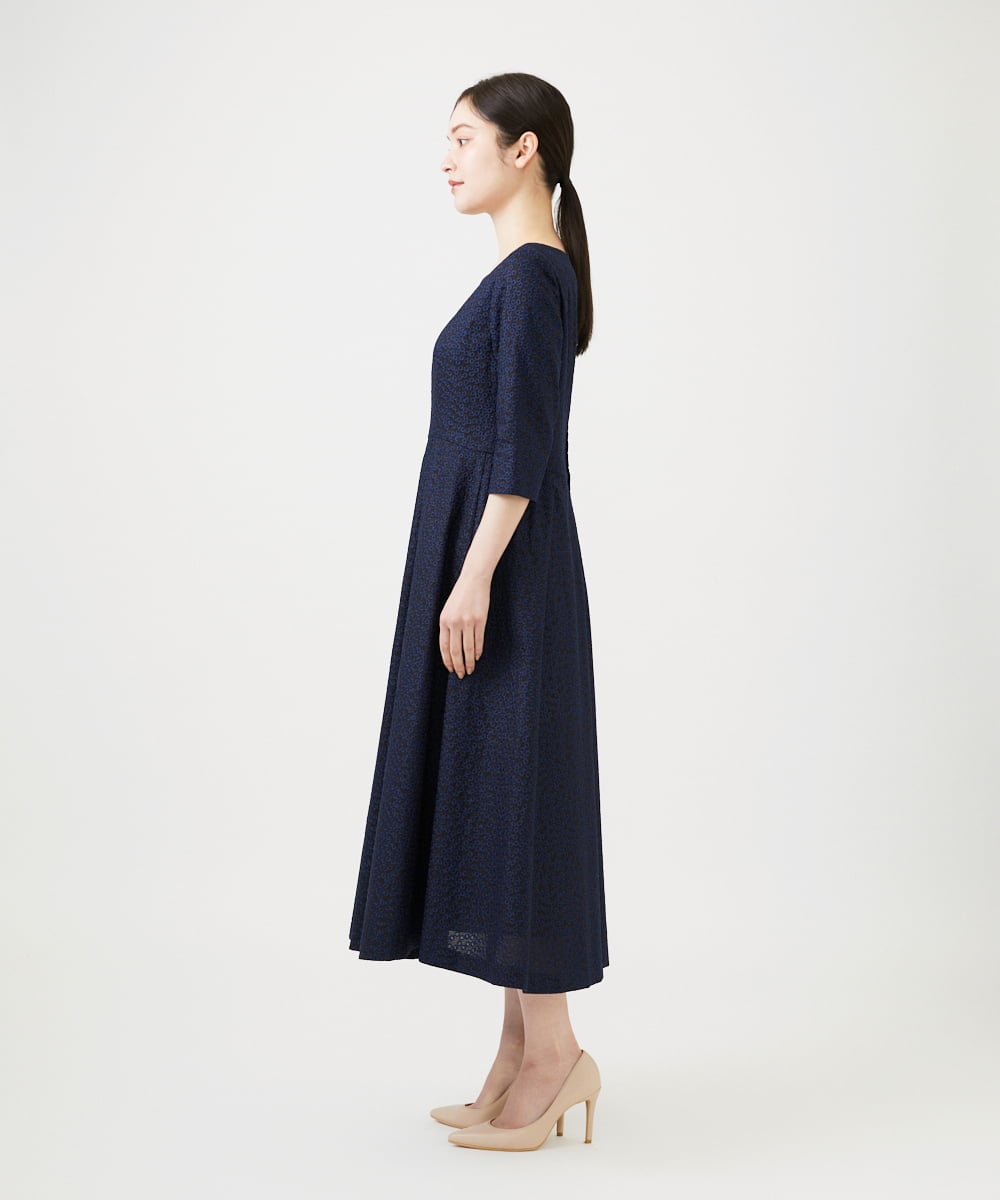 GDEGD84630 Sybilla(シビラ) フラワー総刺繍ドレス ネイビー