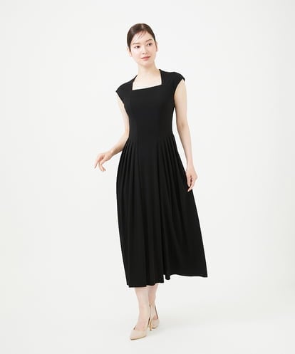 GDPAG90500 Sybilla ストレッチスクエアネックドレス