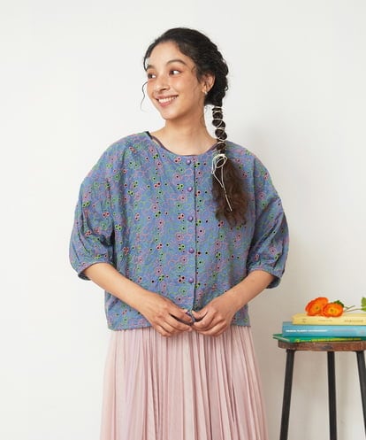 GJBGD34240 Jocomomola Semilla フラワー総刺繍ブラウス