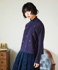 GJFAE51220 Jocomomola(ホコモモラ) Tesoro フラワーモチーフニットプルオーバー ネイビー