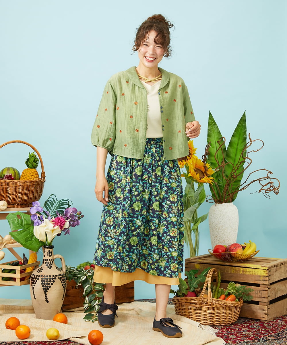 GJHHD01220 Jocomomola(ホコモモラ) Verano en La Mancha フラワープリントスカート ネイビー