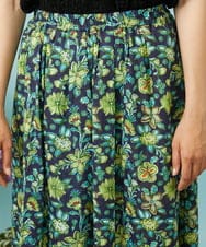 GJHHD01220 Jocomomola(ホコモモラ) Verano en La Mancha フラワープリントスカート ネイビー