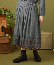 GJHLA31200 Jocomomola(ホコモモラ) Cama de flores コットンヘリンボーンフレアスカート グレー
