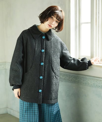 GJJDD37360  Linea フラワージャカード 中綿入りコート
