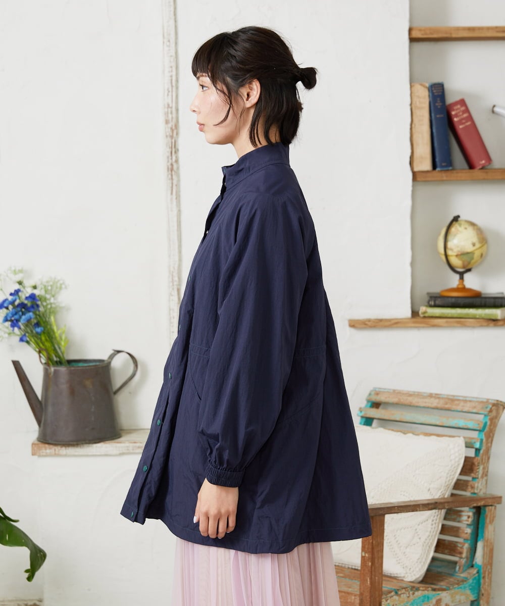 GJJFD31270 Jocomomola(ホコモモラ) Lisa ナイロンミドル丈スプリングコート ネイビー