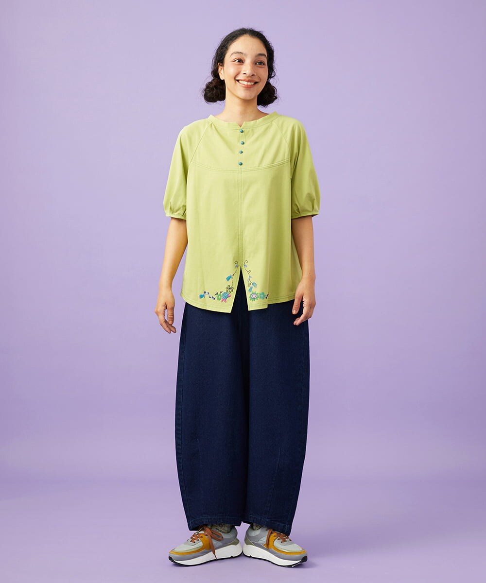 GJKGD01180 Jocomomola(ホコモモラ) 【接触冷感/2WAY】T/C天竺 フラワープリントTシャツ グリーン
