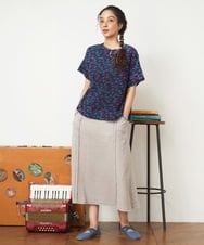 GJKGD33180 Jocomomola(ホコモモラ) Livia de flores フラワージャカードカットソー ネイビー