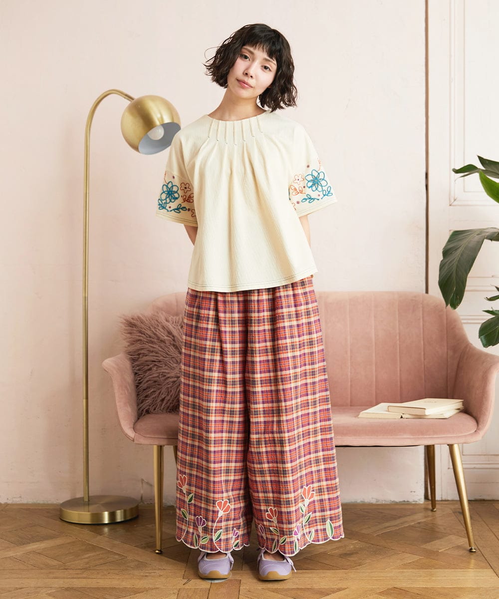 GJLGE02230 Jocomomola(ホコモモラ) Dulcinea チェックスカラップ刺繍入りワイドパンツ オレンジ×パープル