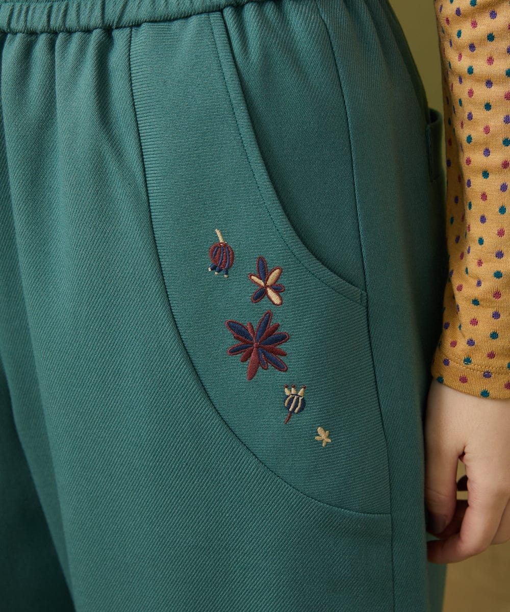 GJLLA32200 Jocomomola(ホコモモラ) T/Rドビー フラワー刺繍ワイドパンツ ダークブラウン