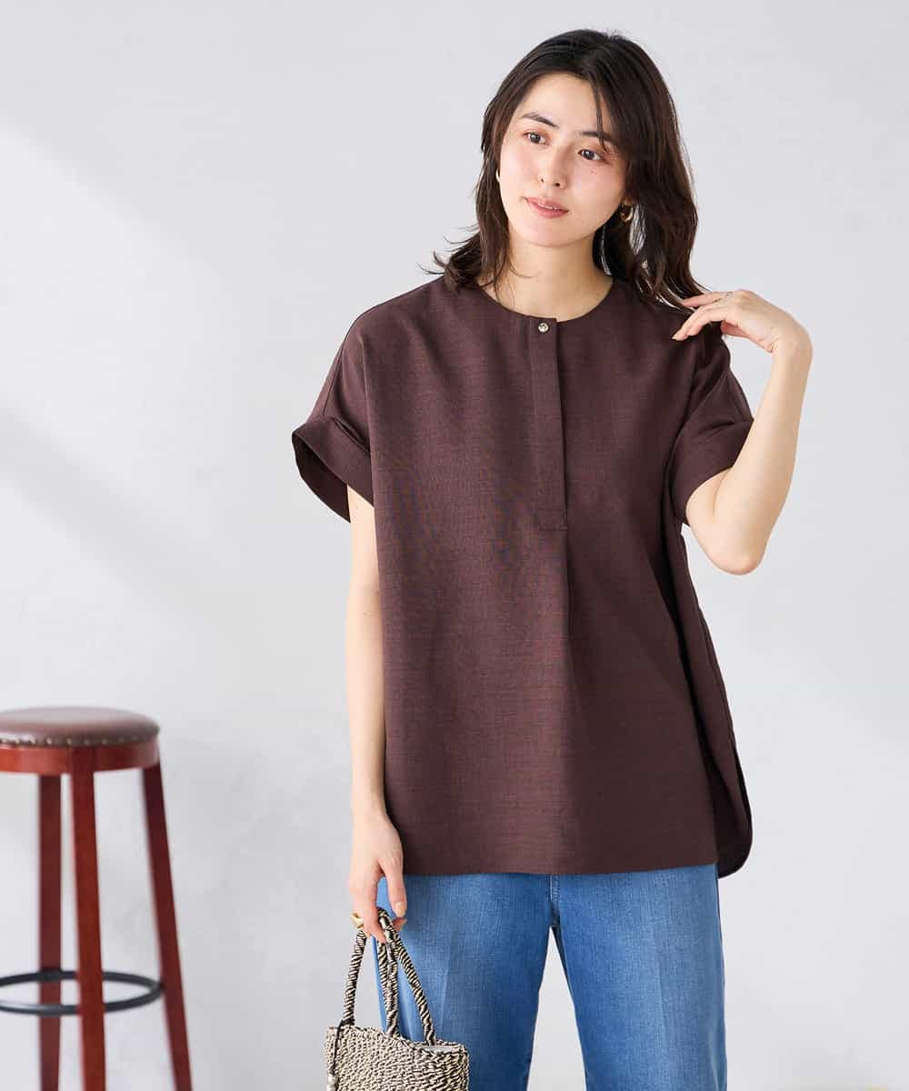 K2BHD06044 a.v.v(アー・ヴェ・ヴェ) 【接触冷感/UVカット】リネンライククルーネックブラウス【セットアップ対応/アンチピリング】 ブラウン