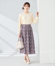 K2FAD10044 a.v.v(アー・ヴェ・ヴェ) 【洗える】求心風クルーネックニット【新色追加】 レッド