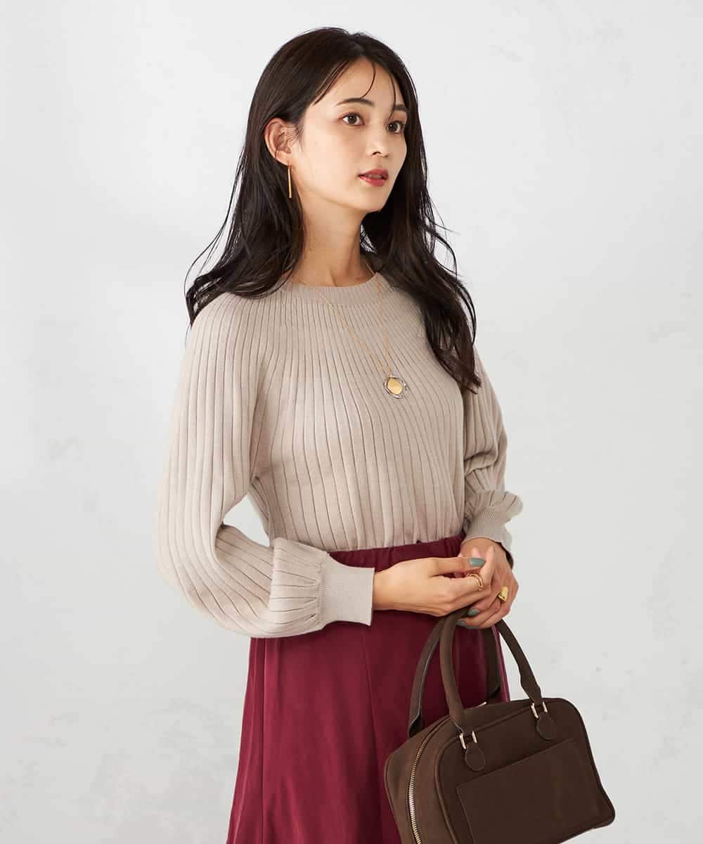 K2FAD10044 a.v.v(アー・ヴェ・ヴェ) 【洗える】求心風クルーネックニット【新色追加】 レッド