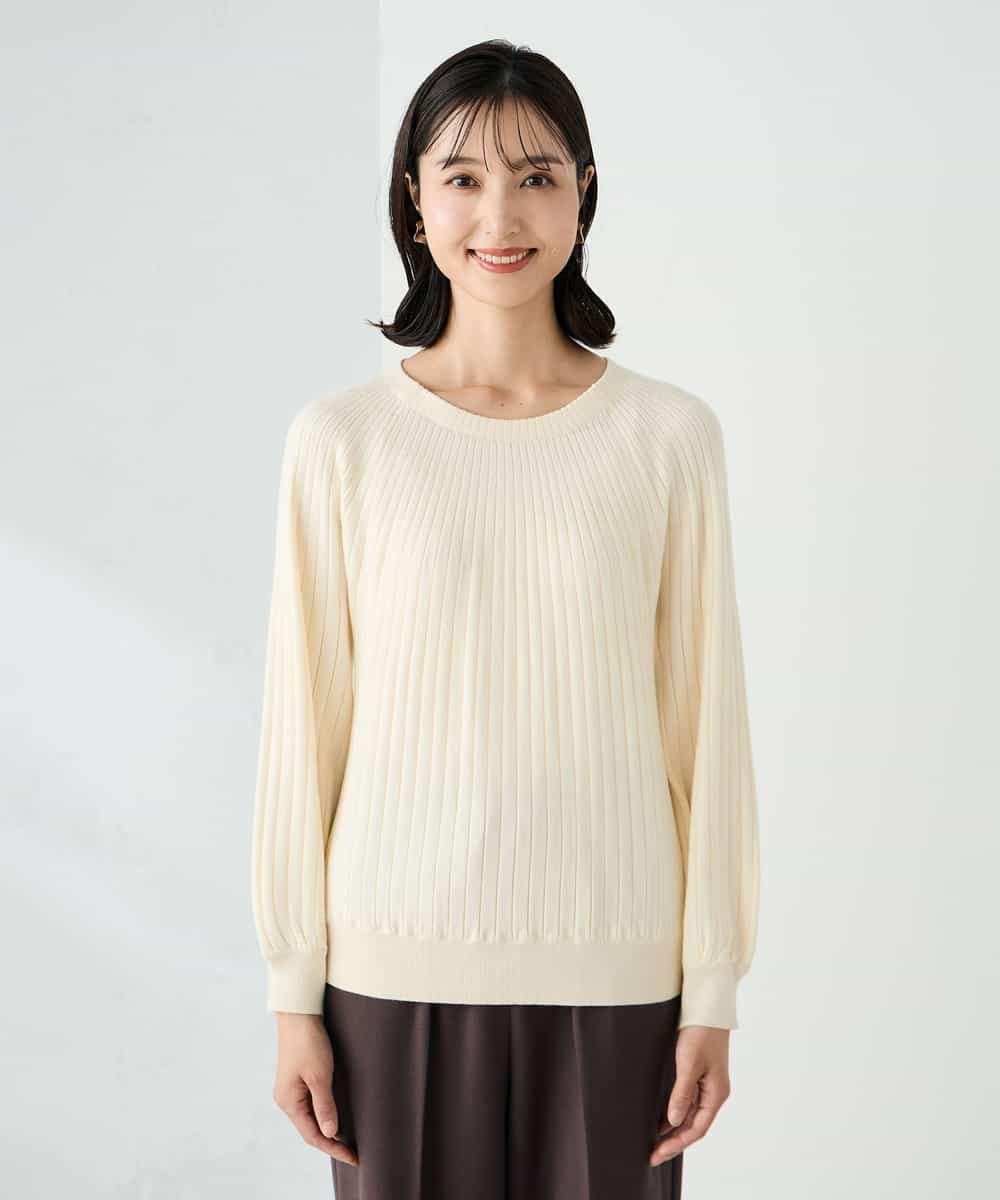 K2FAD10044 a.v.v(アー・ヴェ・ヴェ) 【洗える】求心風クルーネックニット【新色追加】 レッド