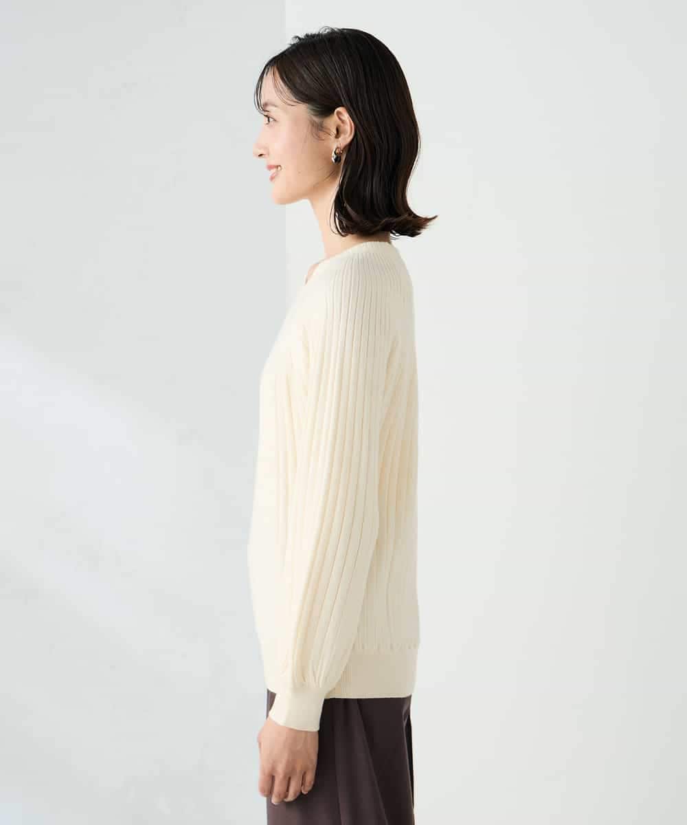 K2FAD10044 a.v.v(アー・ヴェ・ヴェ) 【洗える】求心風クルーネックニット【新色追加】 レッド