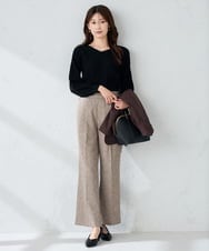 K2FBD15044 a.v.v(アー・ヴェ・ヴェ) プリーツライクVネックニット レッド