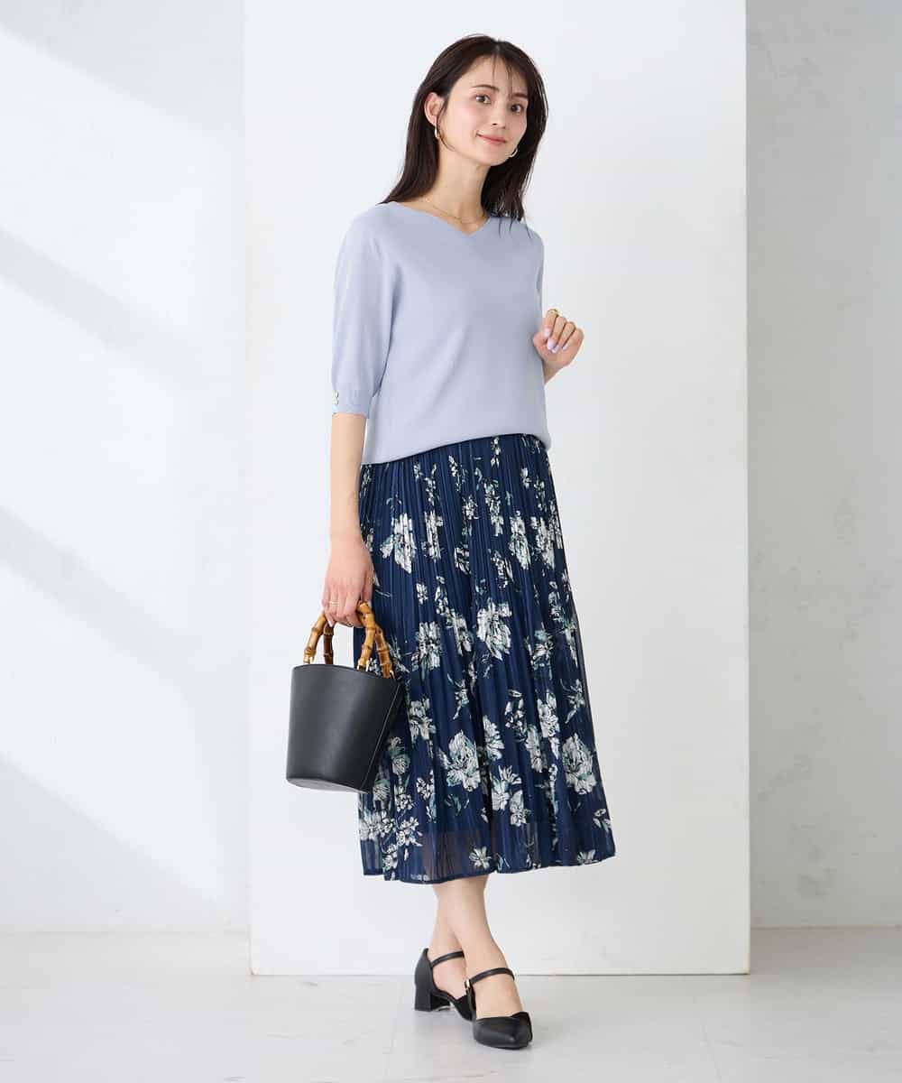 K2FGD79039 a.v.v(アー・ヴェ・ヴェ) ハーフスリーブVネックサマーニット【WEB限定/洗える/接触冷感/UVカット】 ブラック