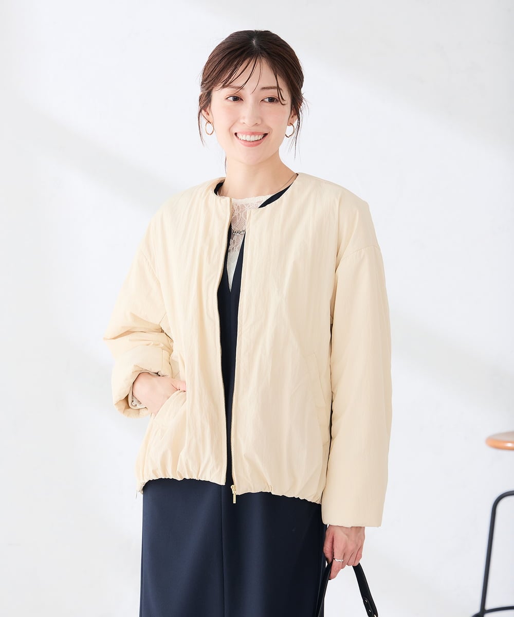 K2JBG05139 a.v.v(アー・ヴェ・ヴェ) ノーカラー 中綿 ジャケット アイボリー