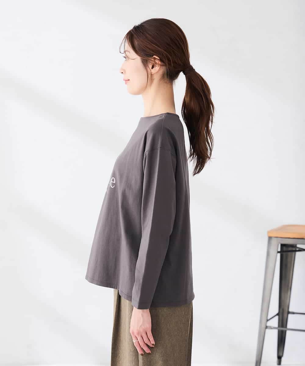 K2KAG15035 a.v.v(アー・ヴェ・ヴェ) アソート ロゴ プリント 長袖 Tシャツ ダークグレー