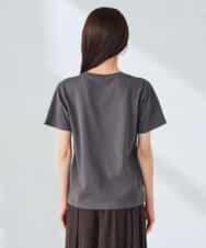 K2KHD54029 a.v.v(アー・ヴェ・ヴェ) 【接触冷感/UVカット/コットン100%】コンパクトロゴTシャツ グレージュ