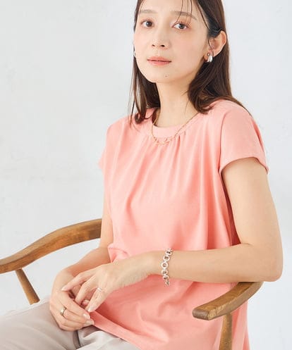 K2KID66035 a.v.v 【接触冷感/UVカット】ギャザーネックフレンチカットソー