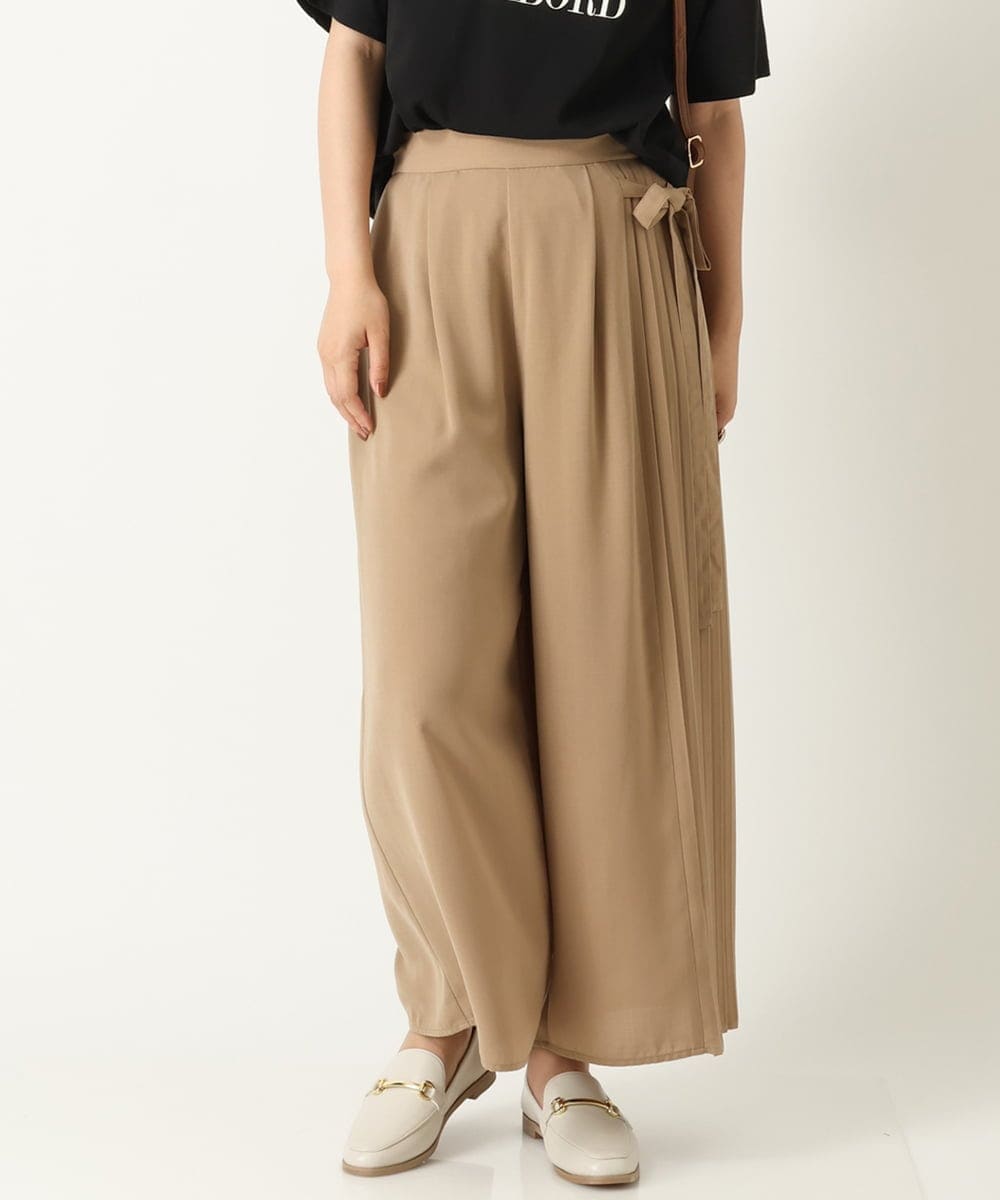 K2LHP34059 a.v.v(アー・ヴェ・ヴェ) サイドプリーツワイドパンツ ベージュ