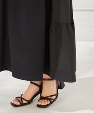 K2PHA03059 a.v.v(アー・ヴェ・ヴェ) バックティアードワンピース【WEB限定】 ブラック
