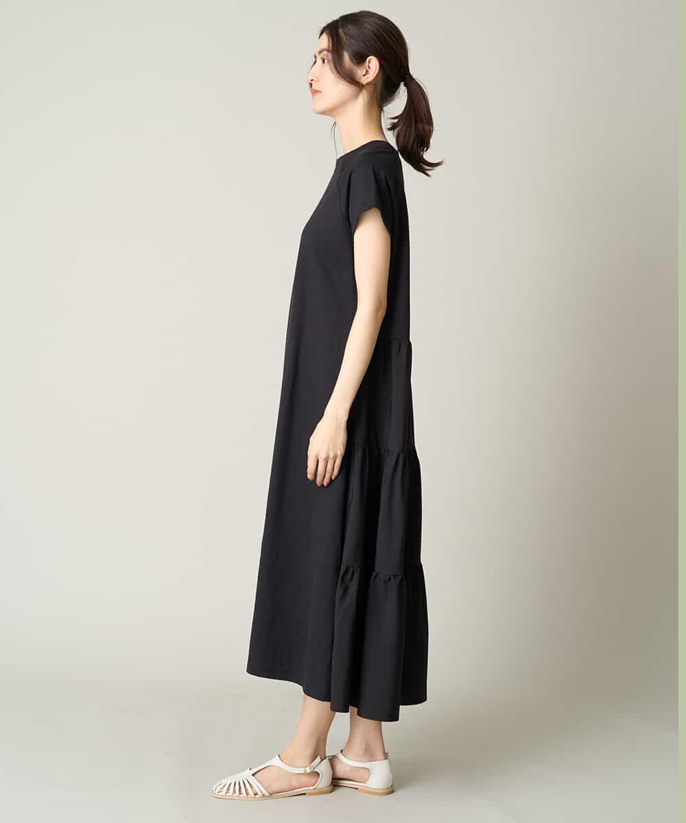 K2PHA03059 a.v.v(アー・ヴェ・ヴェ) バックティアードワンピース【WEB限定】 ブラック