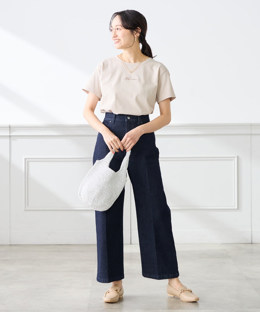 K3KGD28029 a.v.v Elmi(アー・ヴェ・ヴェ) 【低身長サイズ/UVカット/接触冷感】コンパクトロゴTシャツ グレージュ