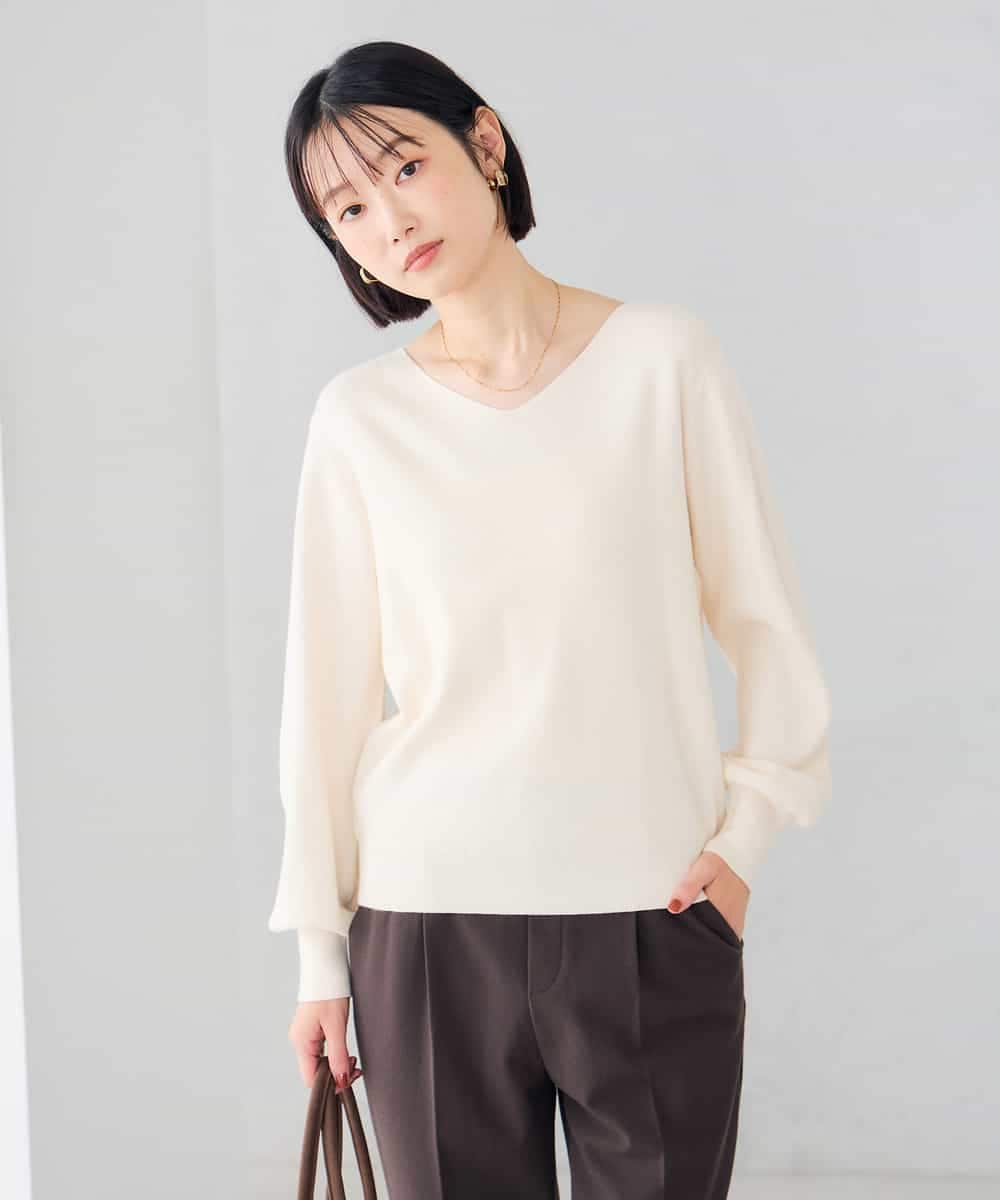K6FAG16039 a.v.v(アー・ヴェ・ヴェ) 【WEB限定】Vネック パフスリーブ ニット【洗える/麗しニット】 ブラック